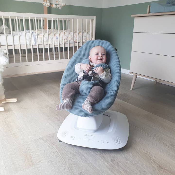 UKJE - Wholesale Chair - Kids - 4Moms | Mamaroo 5 Cover | Black Wafel2