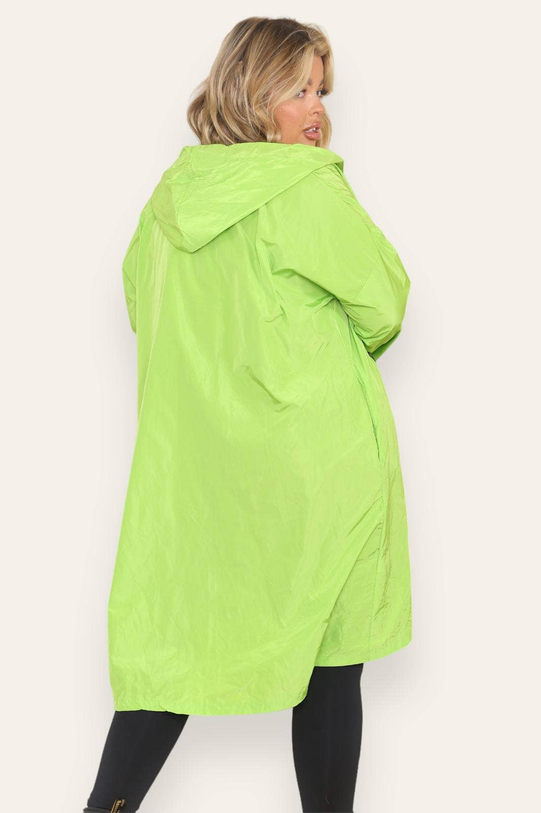 Miss Bold - Wholesale Raincoat - Women's - Oversized Hooded Rain Mac26