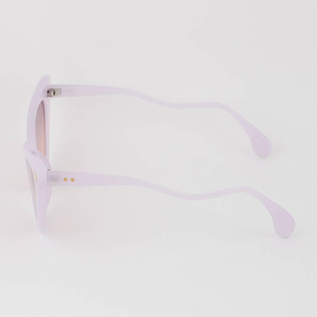 MIX Thunder Bolt Cateye Sunglasses for wholesale on Faire3