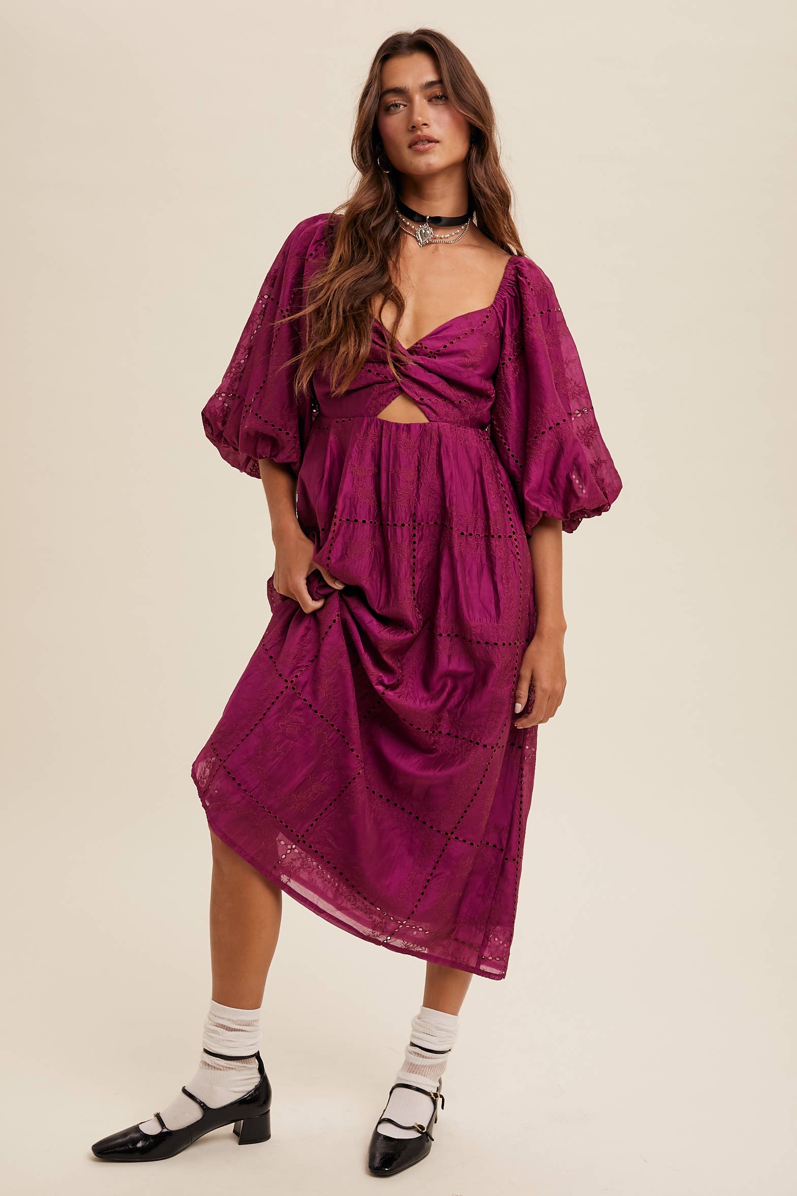 Listicle - Vendita all'ingrosso Vestito - Donna - Abito Midi Ricamato LD143714