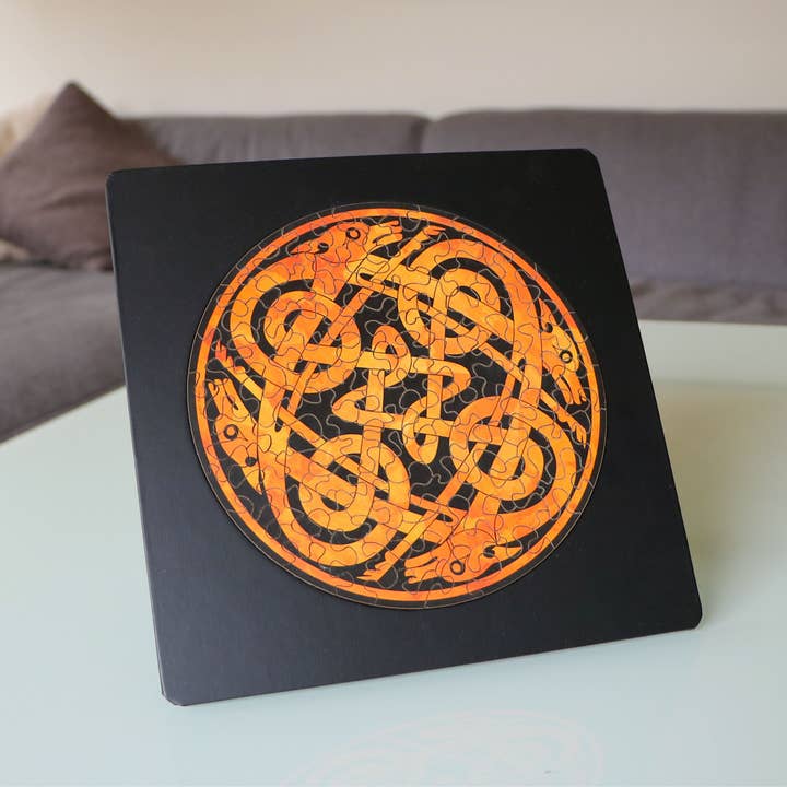 L round puzzle tray for wholesale by Curiosi