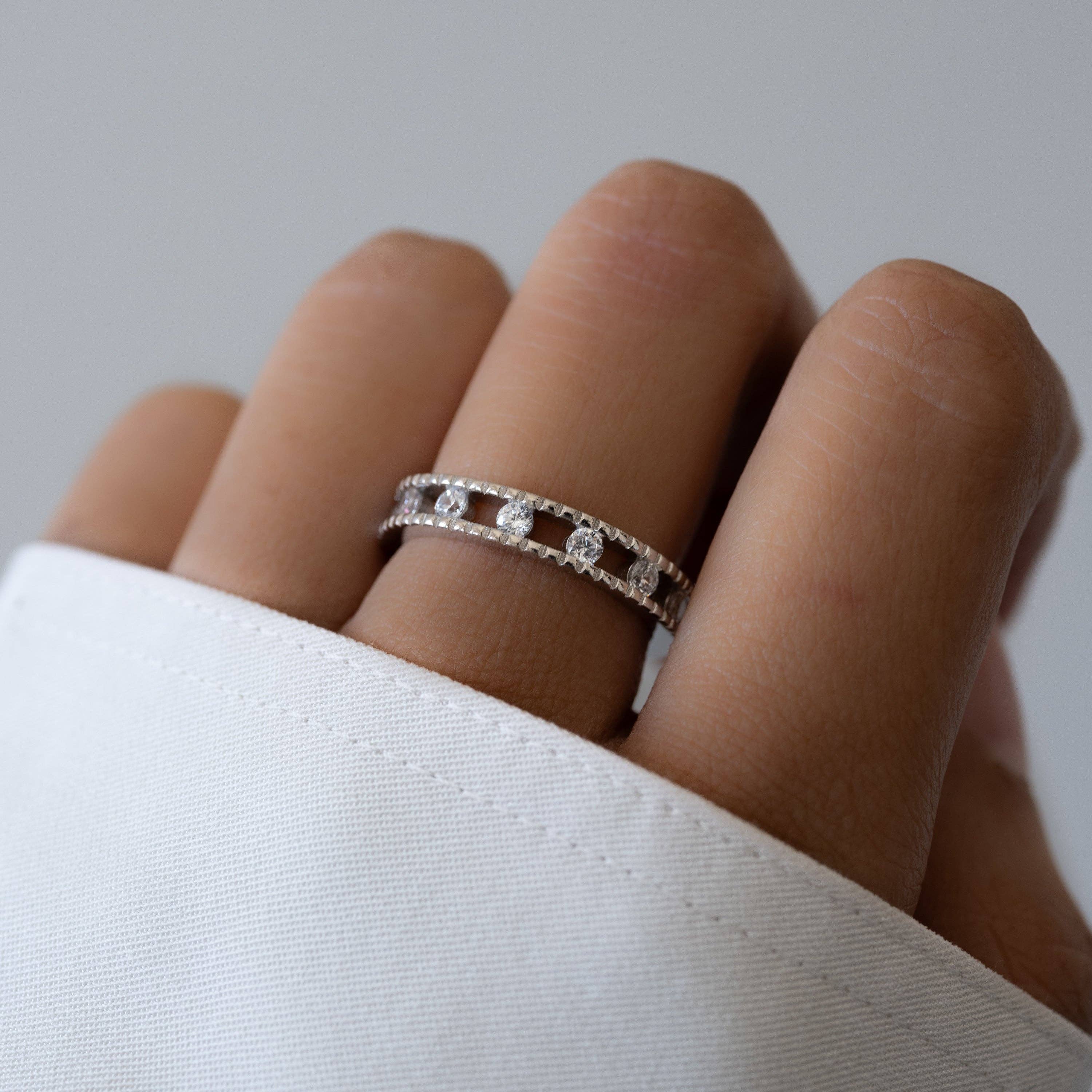 Sami Jewels - Vendita all'ingrosso Anelli multipietra - Anello Double Eternity con borchie5