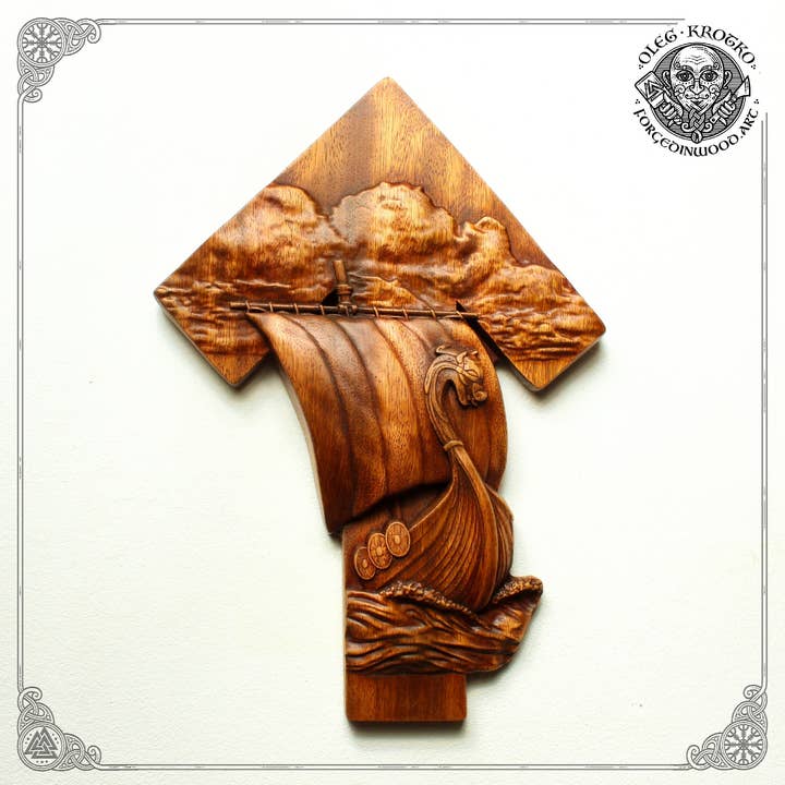 TIWAZ. Incredibile pezzo di arte runica vichinga. per la vendita all'ingrosso da parte di Forged In Wood