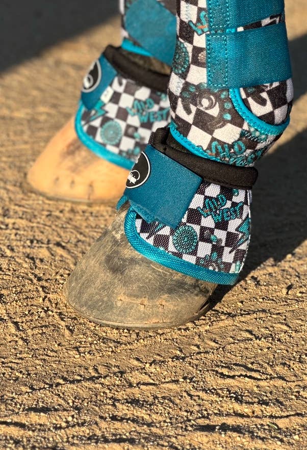 Schulz Equine – wholesale Ridutrustning – Schulz Equine bell boots med livfulla mönster35