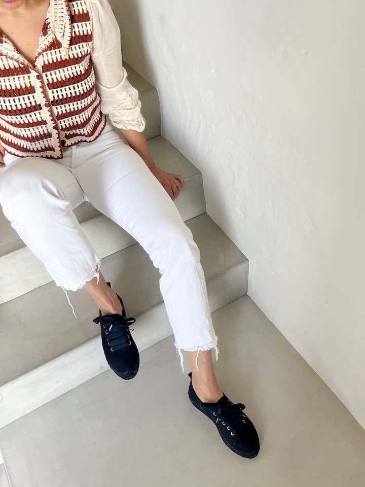 Total Black Sneaker Espadriller for engroshandel hos Jutelaune