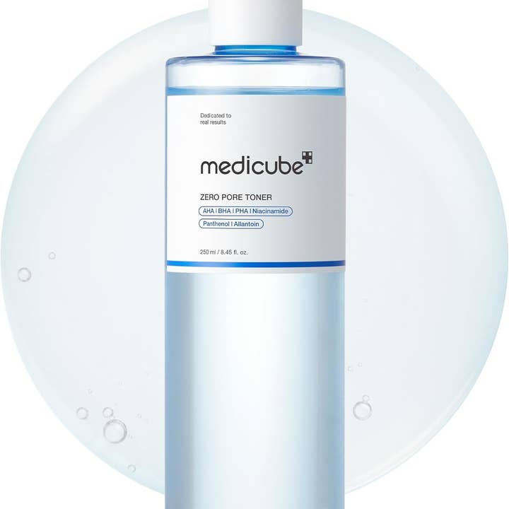 Medicube Zero Pore Toner I Exfoliant et hydratant Bouteille bleue pour la vente par KPurity