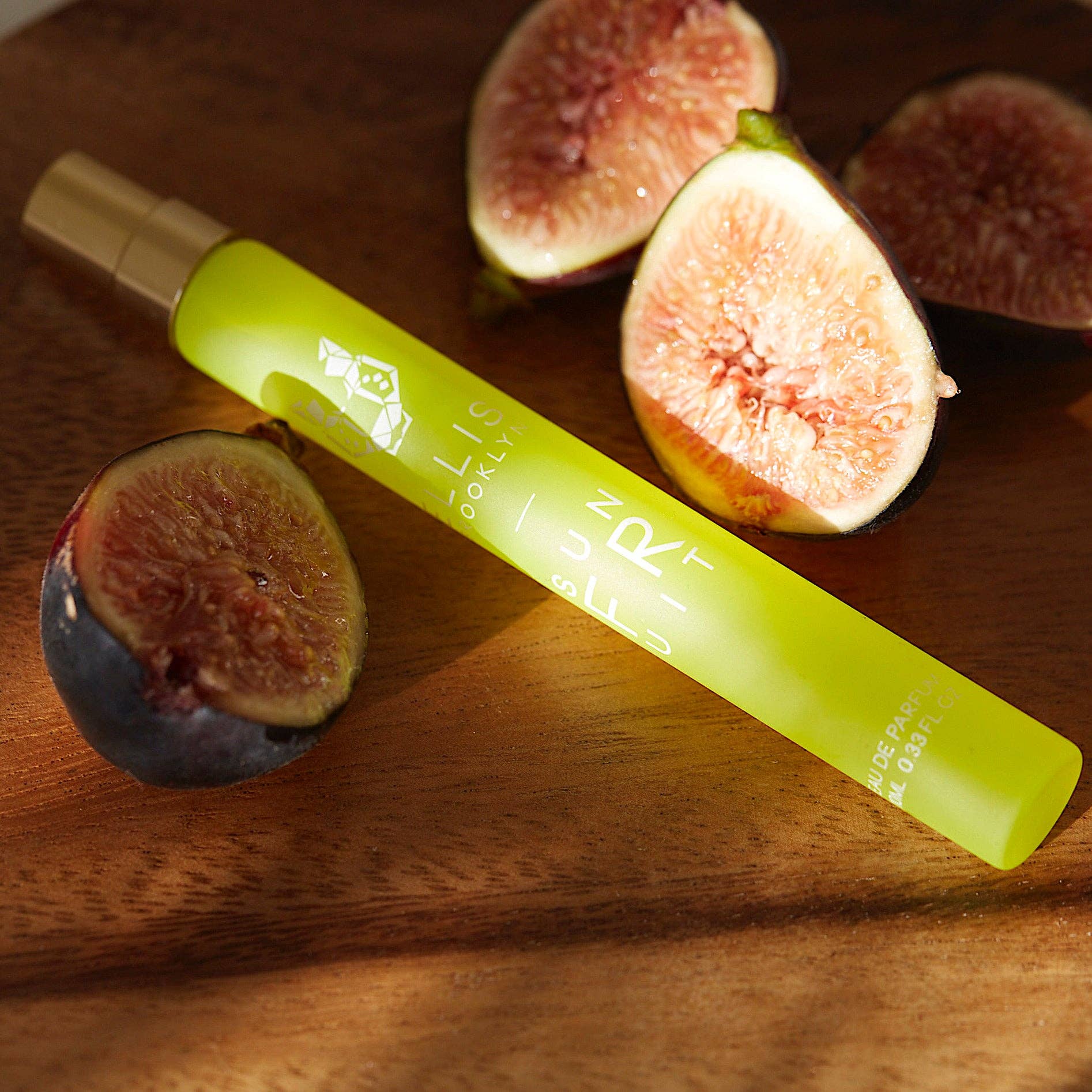 Ellis Brooklyn - Wholesale Perfume/Eau de Toilette - SUN FRUIT Eau De Parfum Travel Spray3