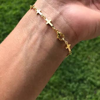 Bracciale Croce per la vendita all'ingrosso da parte di Beyond Blessed
