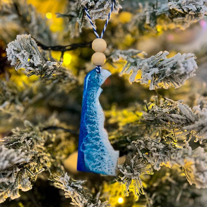 NMinnick Designs - Wholesale Ornament - Delaware Beach Ornament