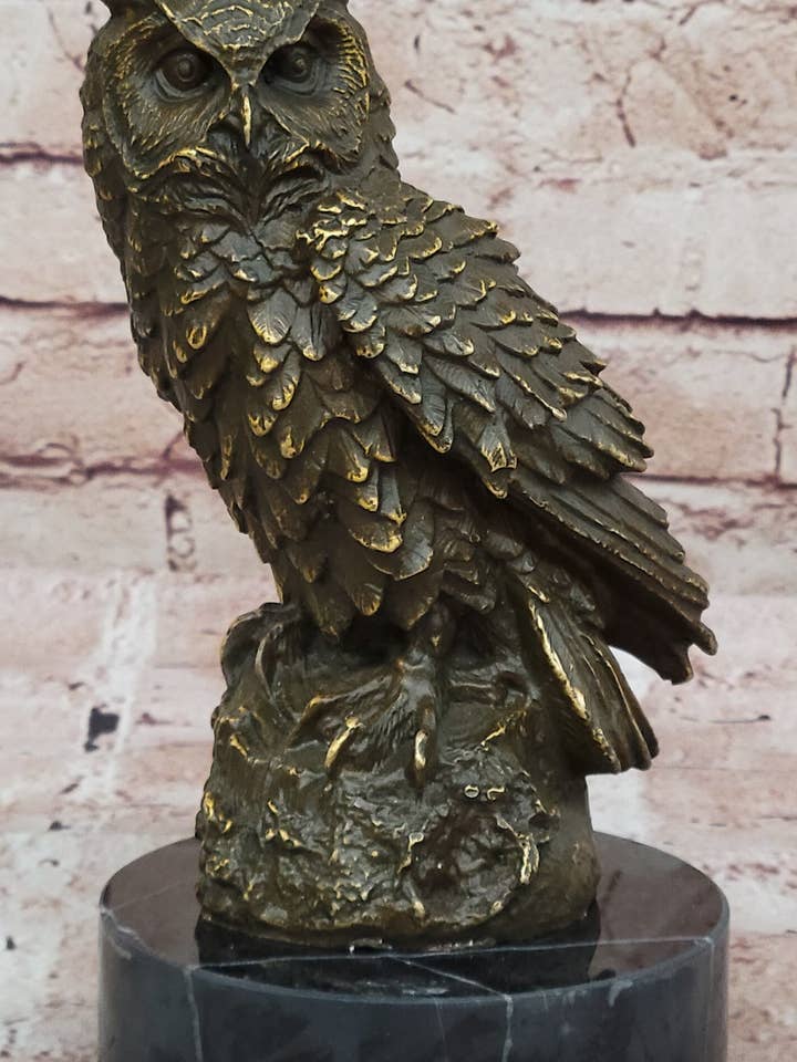 Escultura Realista de Coruja em Bronze sobre Base de Mármore Preto por atacado de Bronzhaus