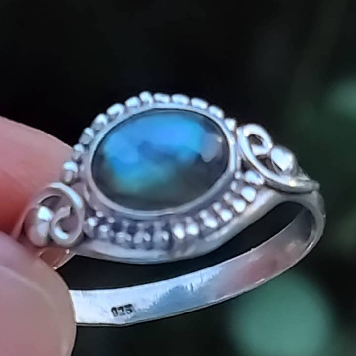 Echte labradoriet edelsteen 925 sterling zilver handgemaakte ring voor wholesale door SILVER CAVE