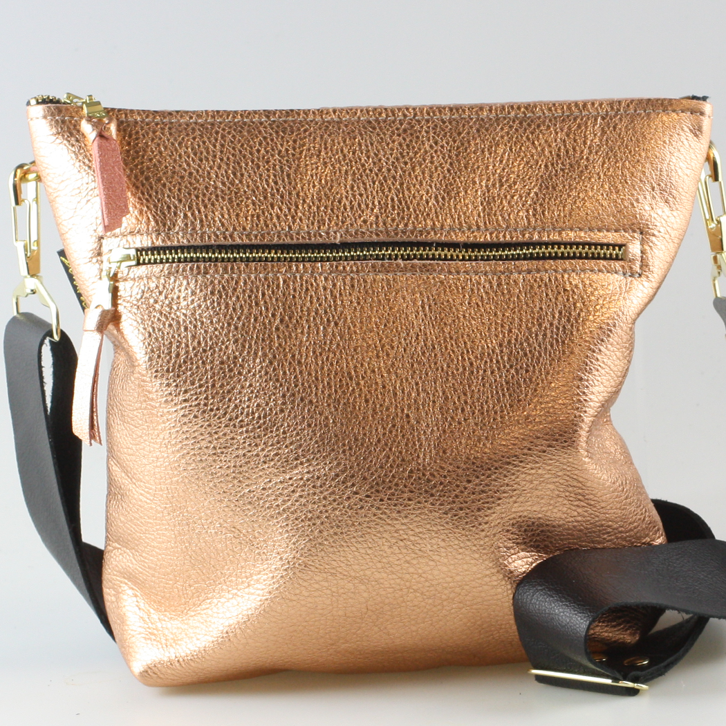 Zina Kao Exclusives - Wholesale Crossbody Bag - Women's - The Metallic Lakeshore Crossbody Bag - 3 sizes!14