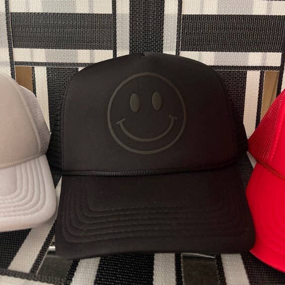 Happi Style - Wholesale Trucker Hat - Unisex - Happy Face Monochrome Trucker Hat | Black1
