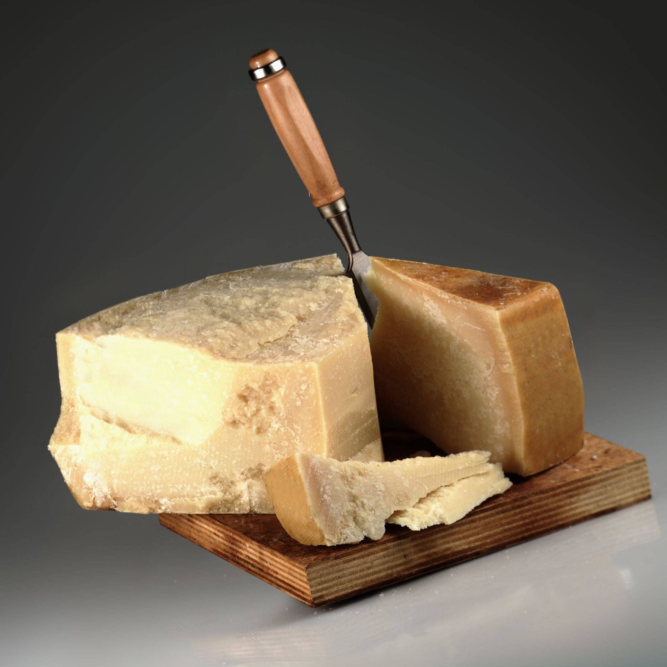 Nicola's Marketplace - Wholesale Cheese - Parmigiano Reggiano DOP Mitica® 36 months1