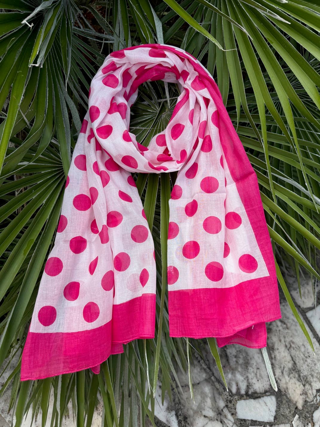 Maison Unik Accessoires - Wholesale Scarf - Unisex - Scarf, cheche, wrap, pareo 100% Indian cotton - women1