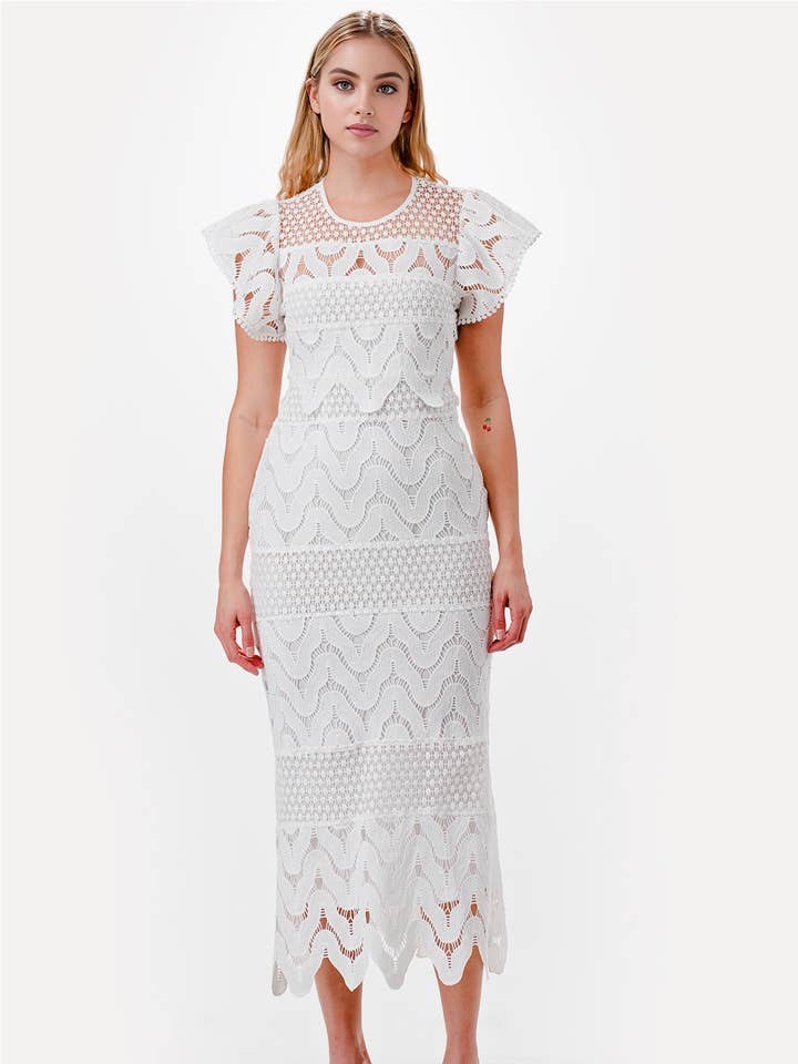 MIDI-JURK MET KANT EN RUCHESMOUWEN voor wholesale door Dear Daisy