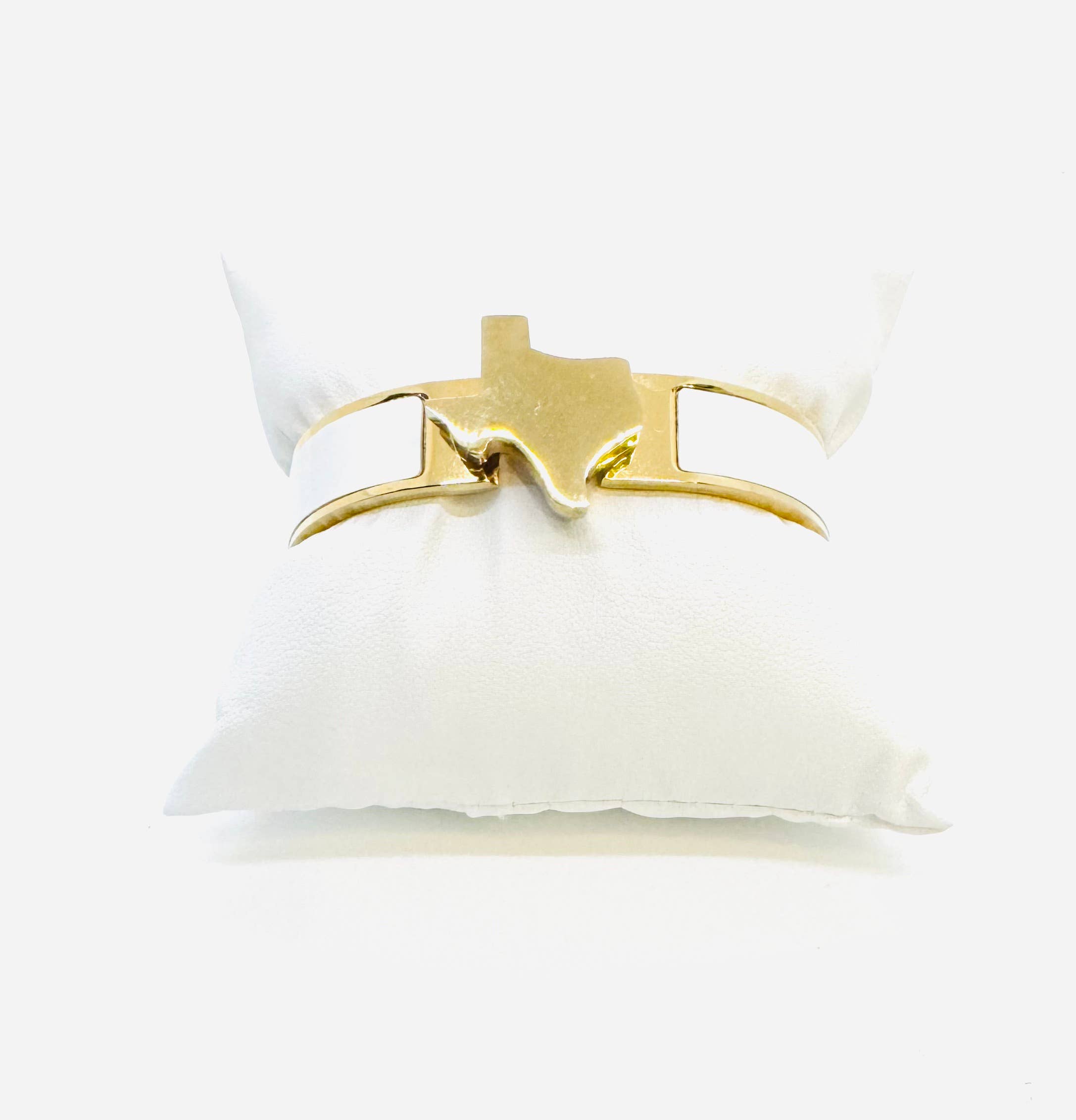 Gameday Luxe - Wholesale Cuff Bracelet - Texas Map Bangle Gold with Enamel2