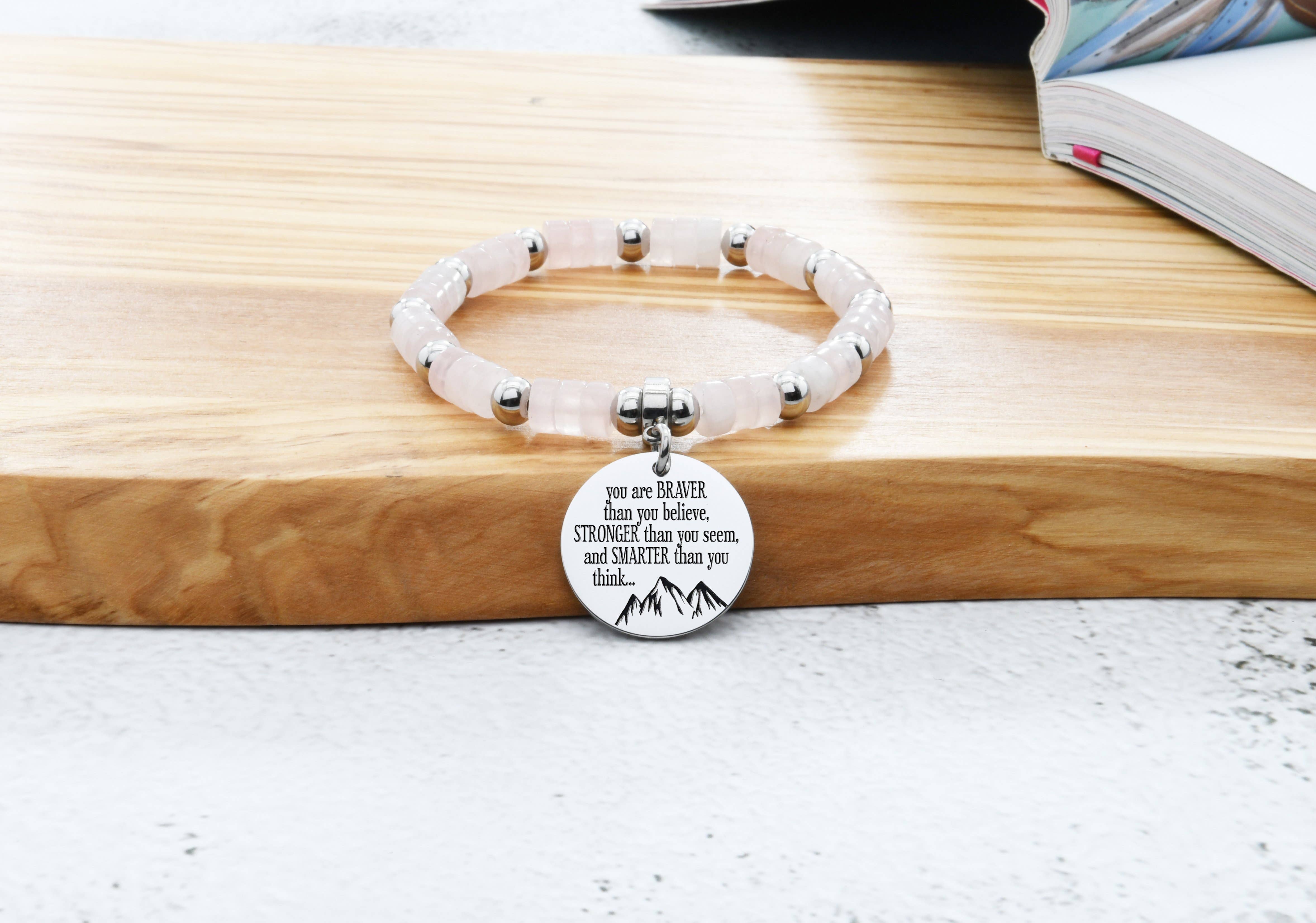 Pink Box – Engroshandel Perlearmbånd – Naturlig kvarts inspirerende Stretch armbånd af Pink Box83