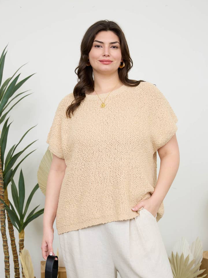 JERSEY DE PUNTO TEXTURIZADO CON CUELLO REDONDO Y MANGA CORTA TALLA GRANDE para venta al por mayor de The Workshop Studio