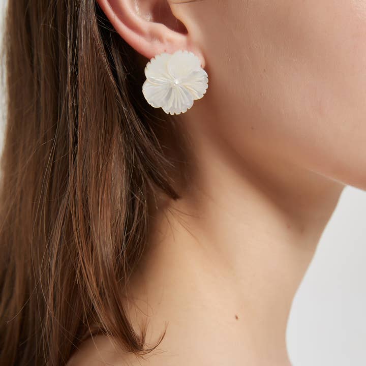 Miss Cecilia - Wholesale Stud/Post Earrings - Mother of Pearl Flower Ear Studs1