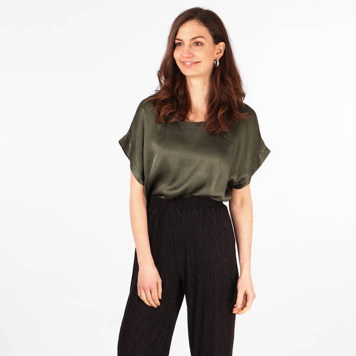 Wide Leg Plisse Trousers Waist in Black for wholesale by Sarta