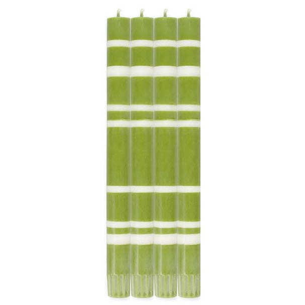 2 stribede pistaciegrøn & perleøko-middagslys, 4 pr. Pakke for engroshandel hos BRITISH COLOUR STANDARD - Europe