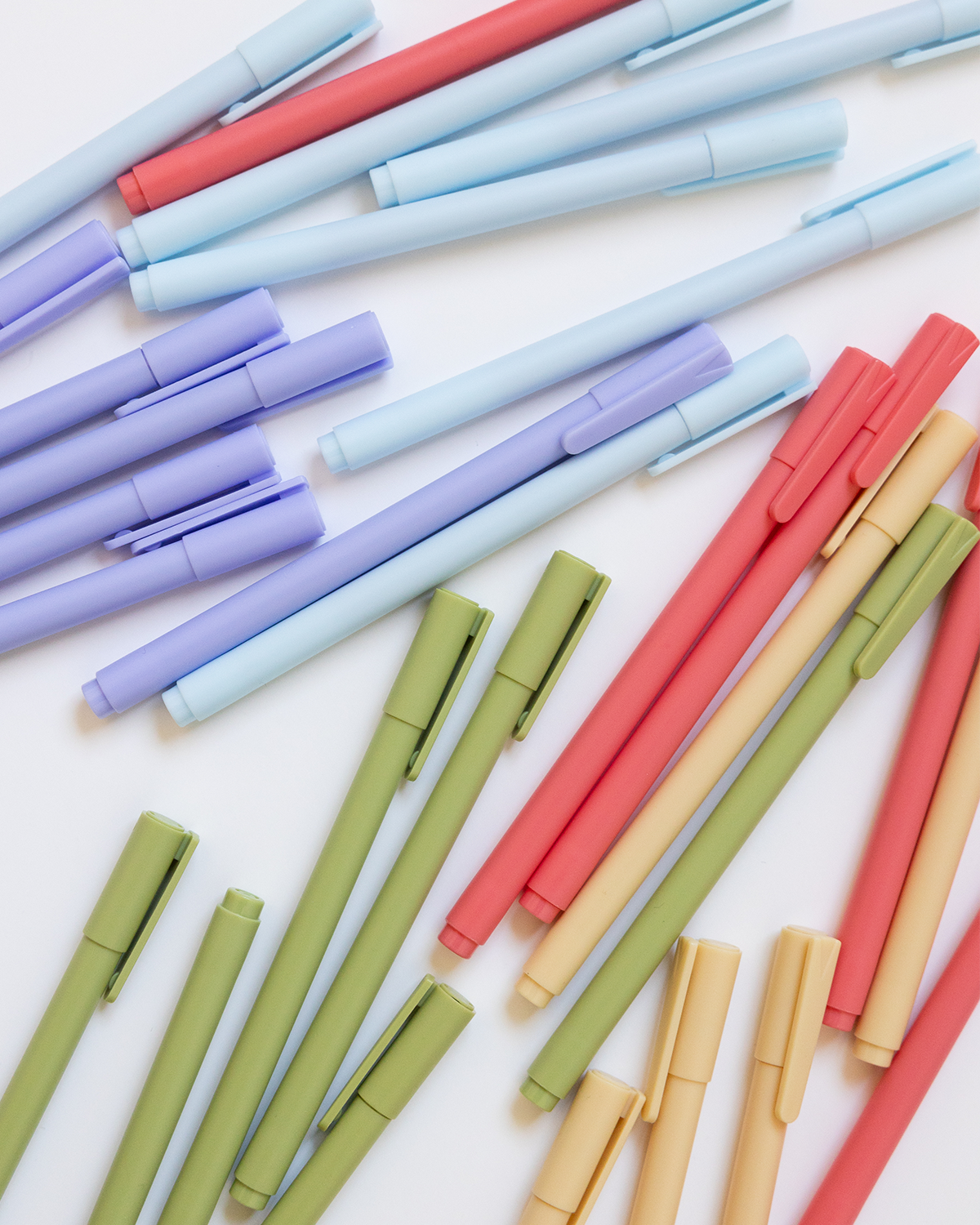 Sumner Lane - Wholesale Pen - Assorted Colors Gel Pen Set (set of 5)3