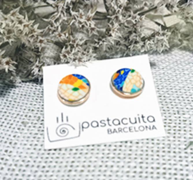 PASTACUITA - Wholesale Knopjes/oorstekers - Handgemaakte ronde oorstekers in Gaudí-stijl uit Barcelona10