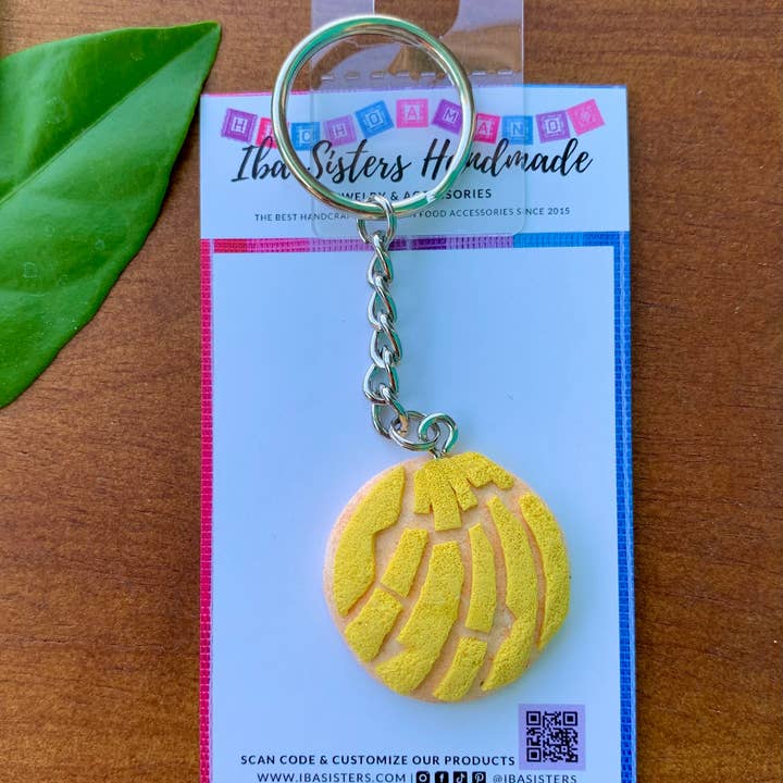 Iba Sisters - Wholesale Keychain - Women's - Pan Dulce- Concha Keychain