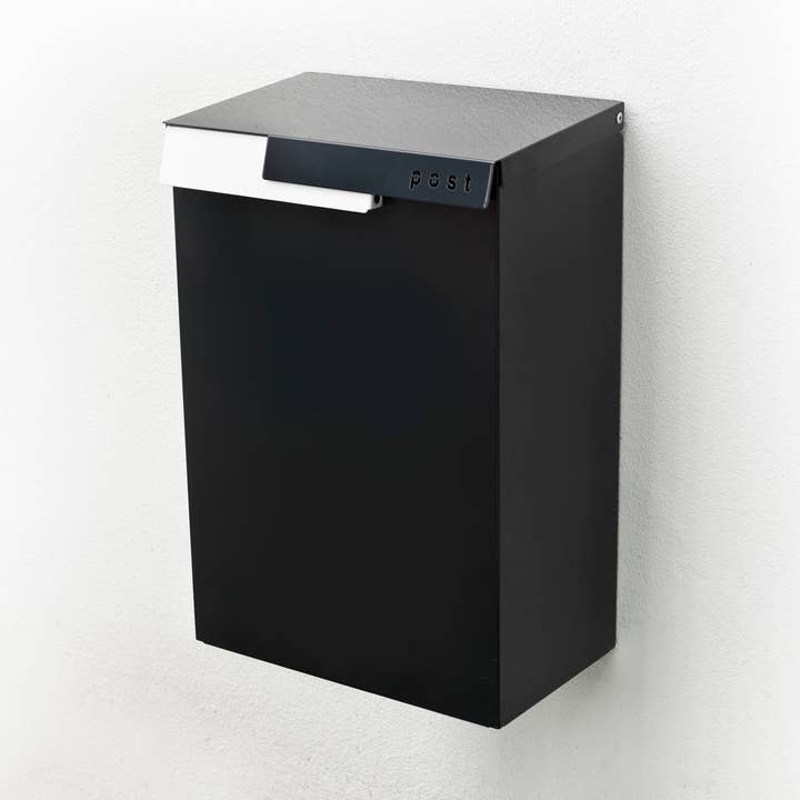 Posta Black för wholesale av Frost Kvadrat AS