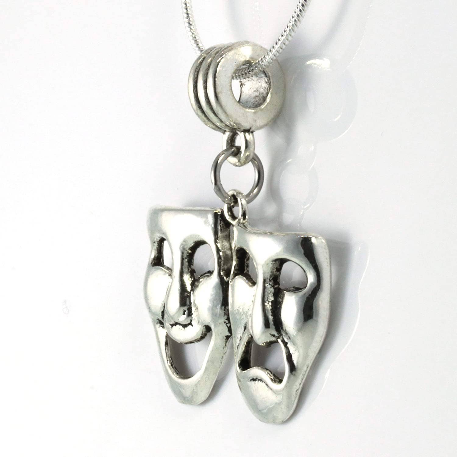 Dave The Bunny - Vente Colliers à pendentif - Collier Thespian | Bijoux de théâtre ou masques dramatiques Bijoux pour femmes, hommes et n'importe quel acteur ou réalisateur Un excellent cadeau comme collier d'acteur ou collier de théâtre ou collier de comédie et de tragédie pour acteurs6