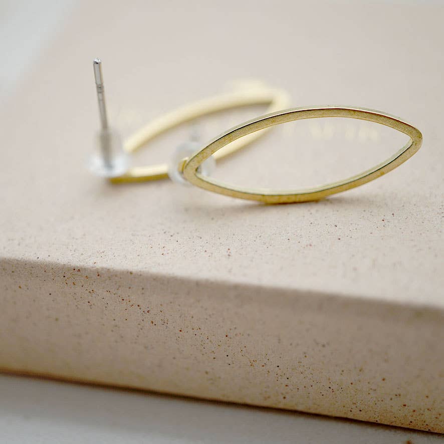 Fräulein Tapir - Venta al por mayor Pendientes de botón/aretes de poste - Pendientes de botón hoja2