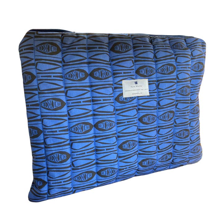 Kate Whyley – wholesale Pouch – Women’s – Organic unbleached cotton Pouches/ laptop sleeve collection