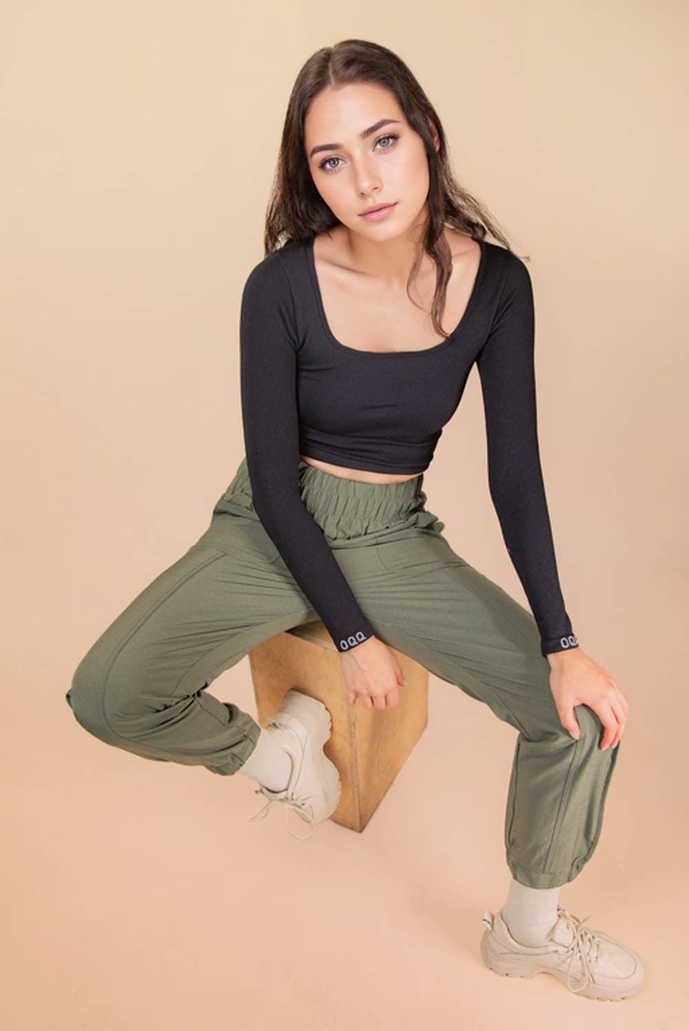 VERY J - Wholesale Athletic Sweatpants/Joggers - Women's - NP70063-Elasticized waist jogger pants4