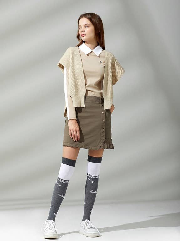 Haley Golf Wear Jupe plissée style portefeuille pour femme Kaki pour la vente par Nevermindall Golf