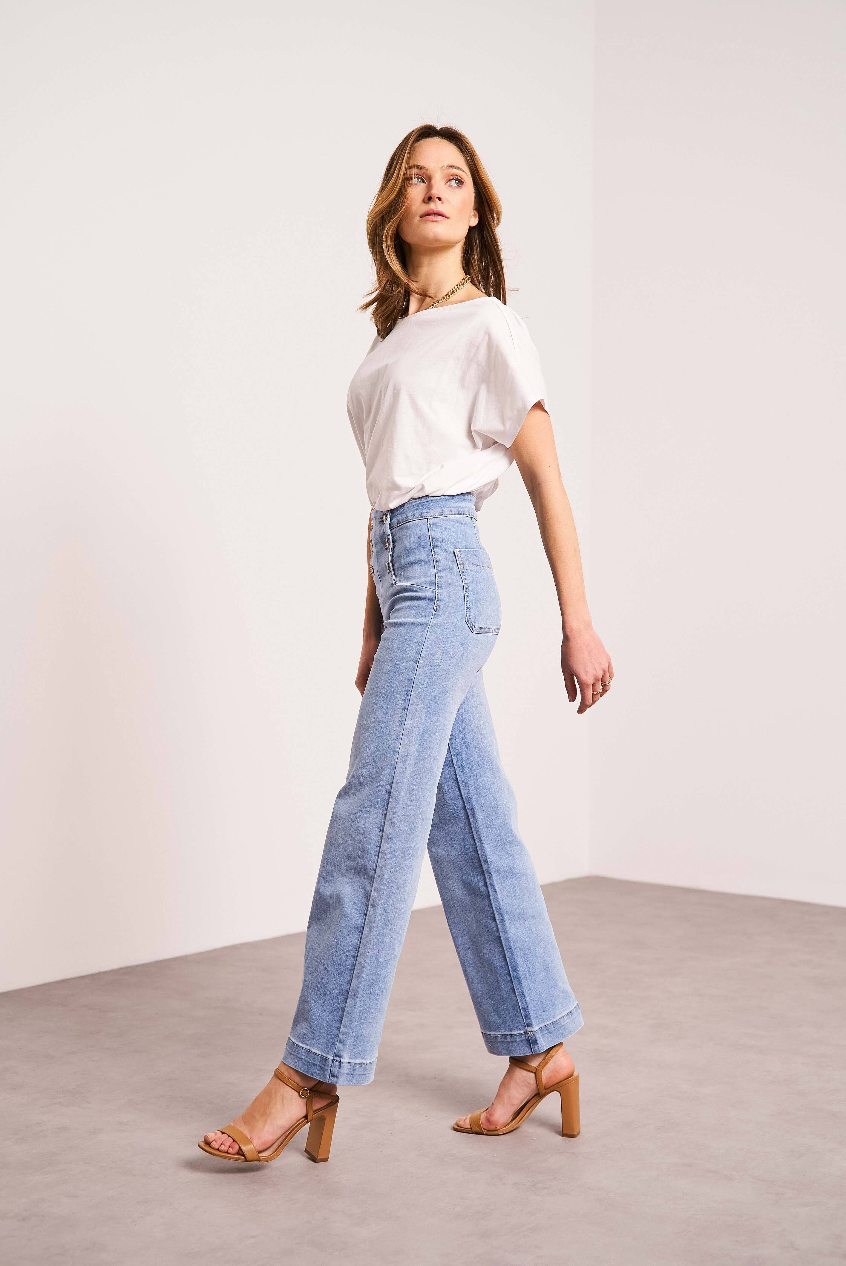 Oraije Paris - Vendita all'ingrosso Jeans - Donna - Jeans larghi Victorine a 6 bottoni1