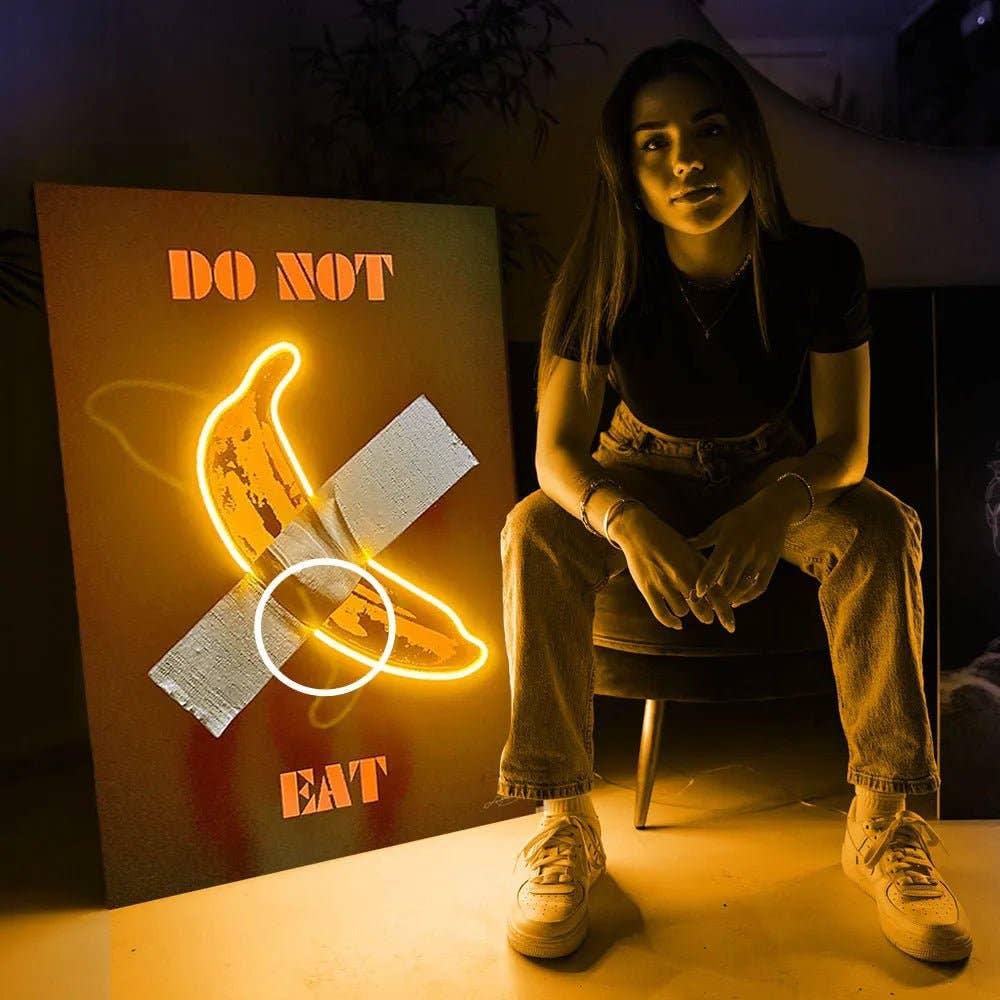 Yellow Non Mangiare Questa Banana | Arte da Parete a LED for wholesale on Faire3