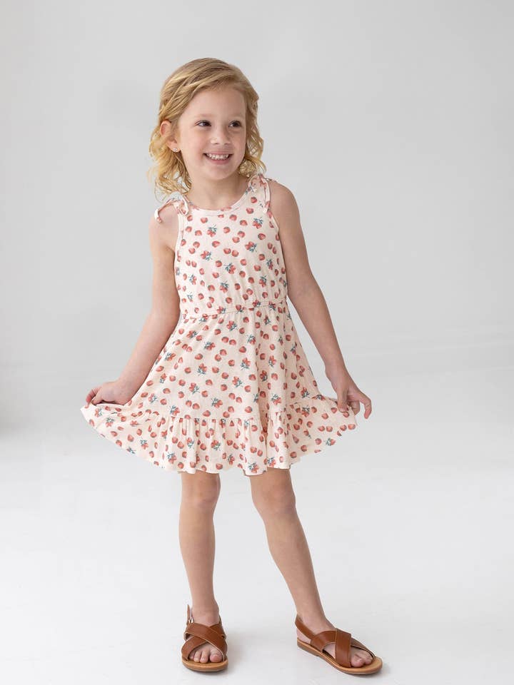 Vestido Doce de Morango por atacado de mabel + honey