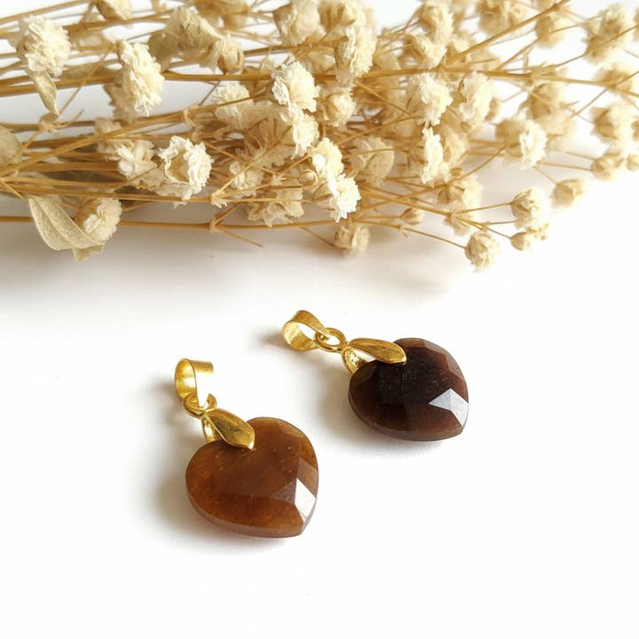 Pendentif Pierre Œil de Tigre pour la vente par Produtos Namasté