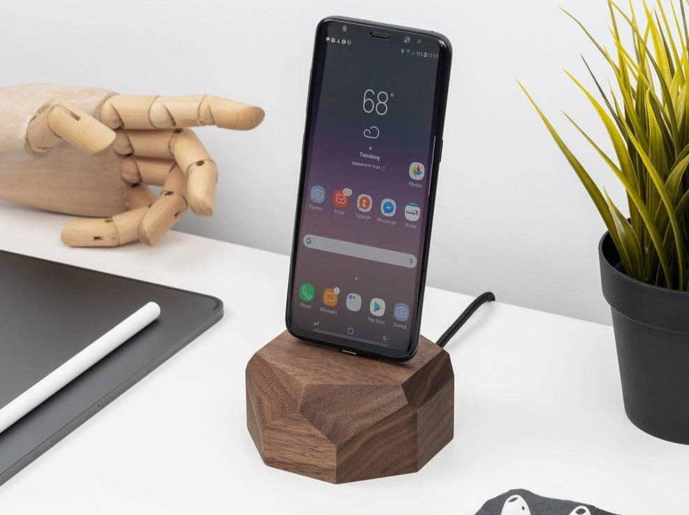 Oakywood - Wholesale Phone/Tablet Stand - Smartphone Dock11