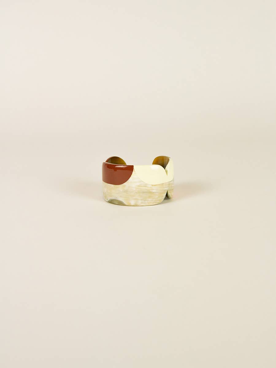 rivêt - L'Indochineur - Wholesale Cuff Bracelet - Nymph cuff in horn and Burgundy lacquer0