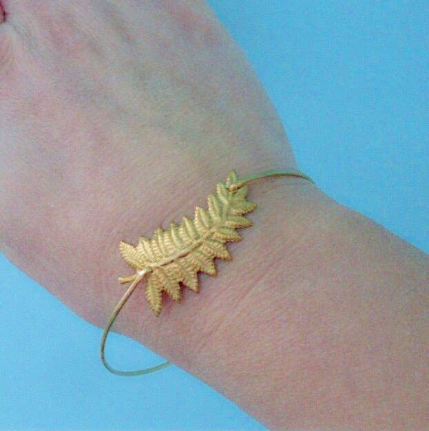 Frosted Willow - Wholesale Cuff Bracelet - Autumn Fern Leaf Bracelet1