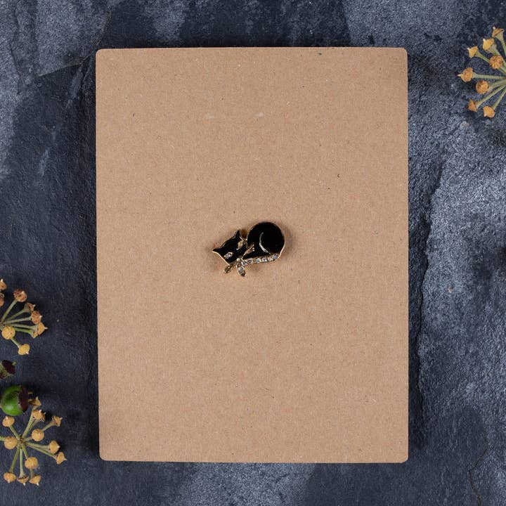 Eco Kraft Pin Brooch / Single Stud Earring Display Cards 10cm x 7.5cm / c. 4” x 3” inches for wholesale by Fernery Designs