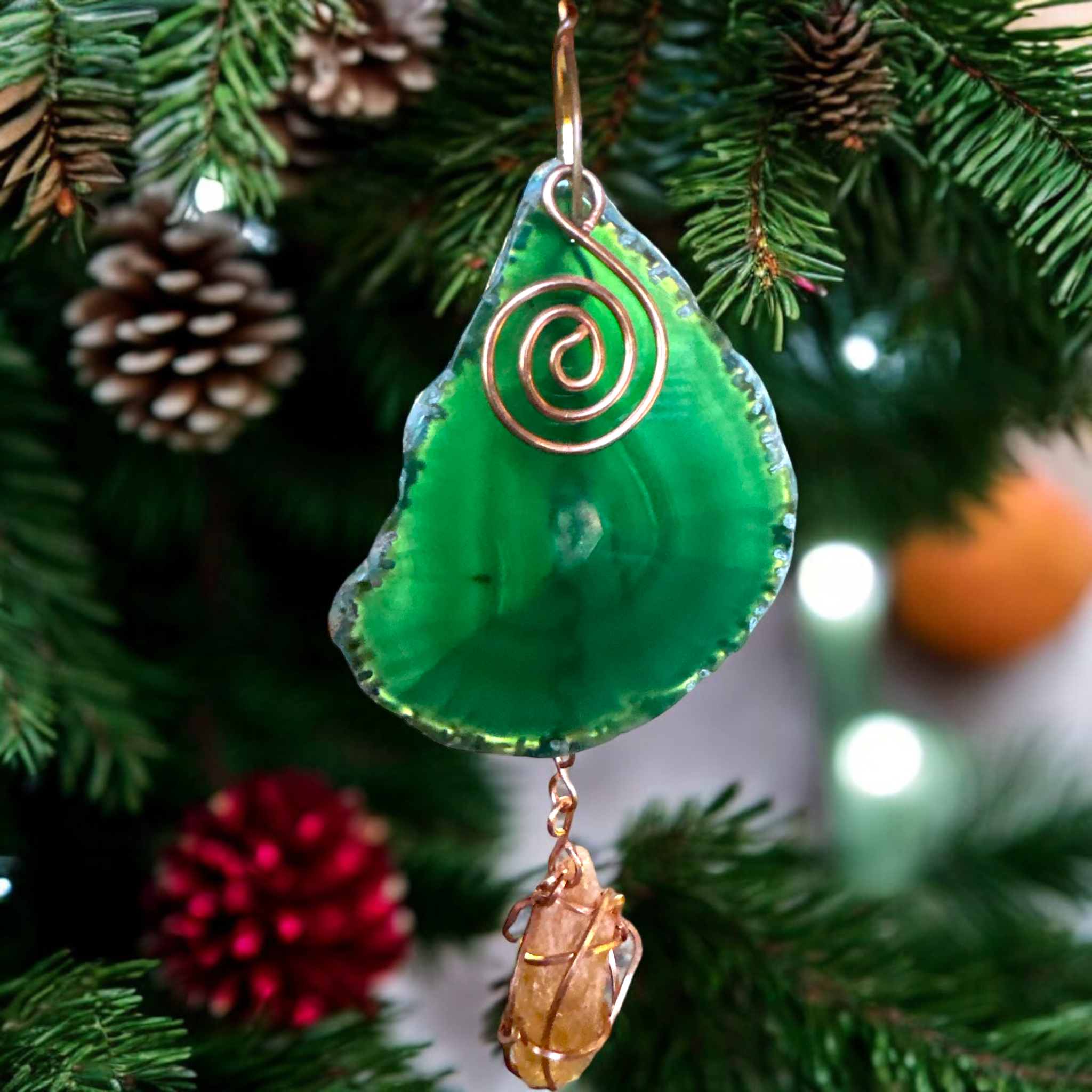 Well Fed Wolf L.L.C. - Wholesale Suncatcher - Handcrafted CopperWire-Wrapped Crystal Stone Window Hangings3