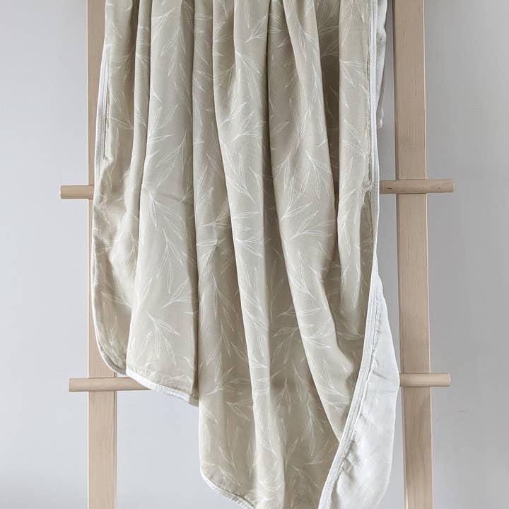 Bailey Muslin Quilt for wholesale by Les Bambins