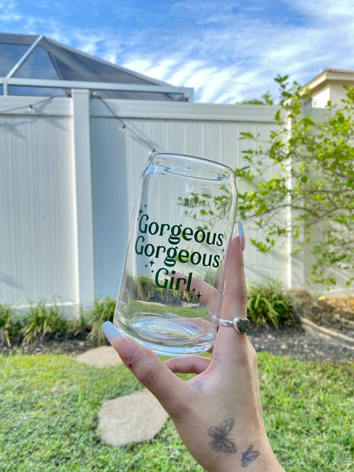 Gorgeous Gorgeous girl for wholesale by Paulakoalaco