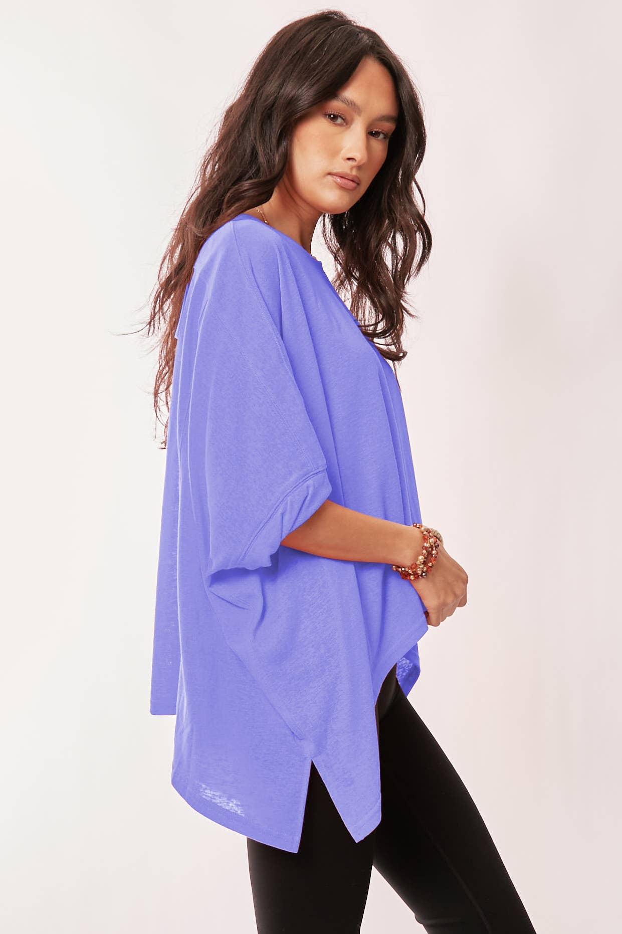 Davi & Dani - Wholesale Lounge Top - Women's - SOLID DROP SHOULDERS BATWING SLEEVE SIDE SLIT TOP4