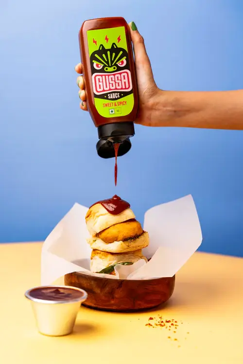 GUSSA - Wholesale Hot Sauce - GUSSA Sweet & Spicy Sauce 16oz1