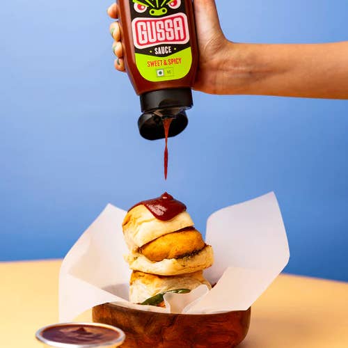 GUSSA - Wholesale Hot Sauce - GUSSA Sweet & Spicy Sauce 16oz1