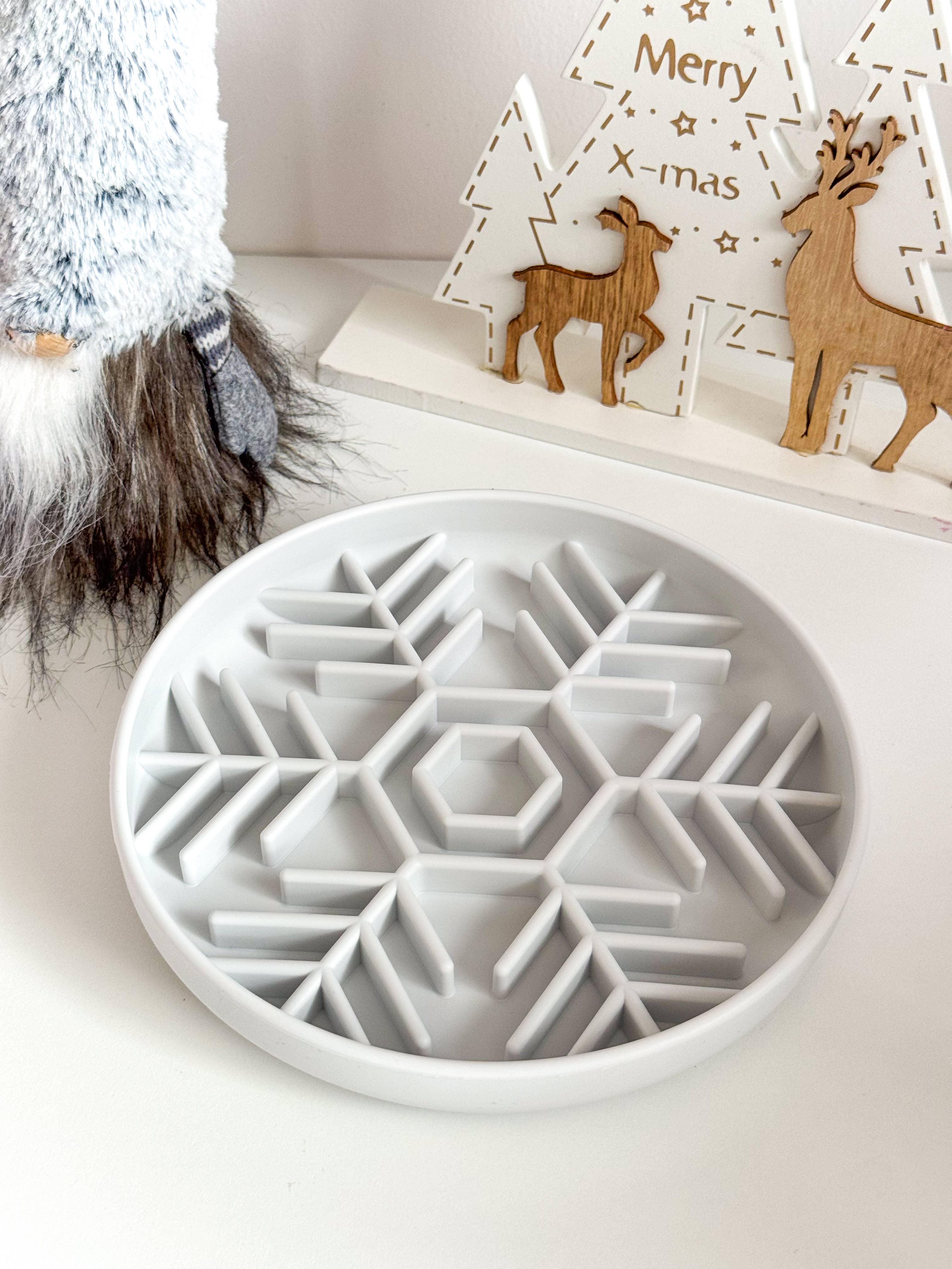 Doggotique - Wholesale Pet Food Mat - Dog - Snow Slow Bowl, sweet mat winter, feeding mat6